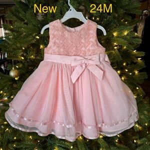 Girls Mauve dress with pearls and trim